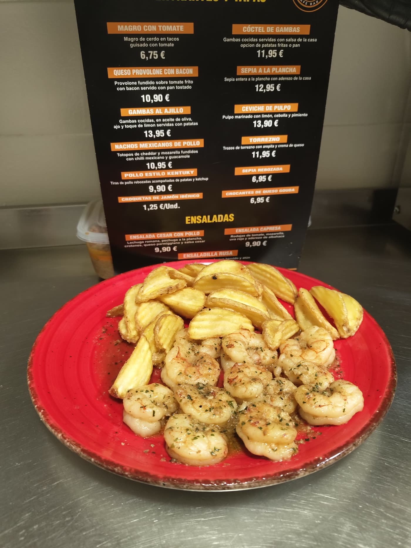 Gambas al ajillo con patatas